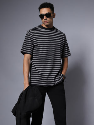 Round Neck Relaxed Cotton Short Sleeves T-shirt