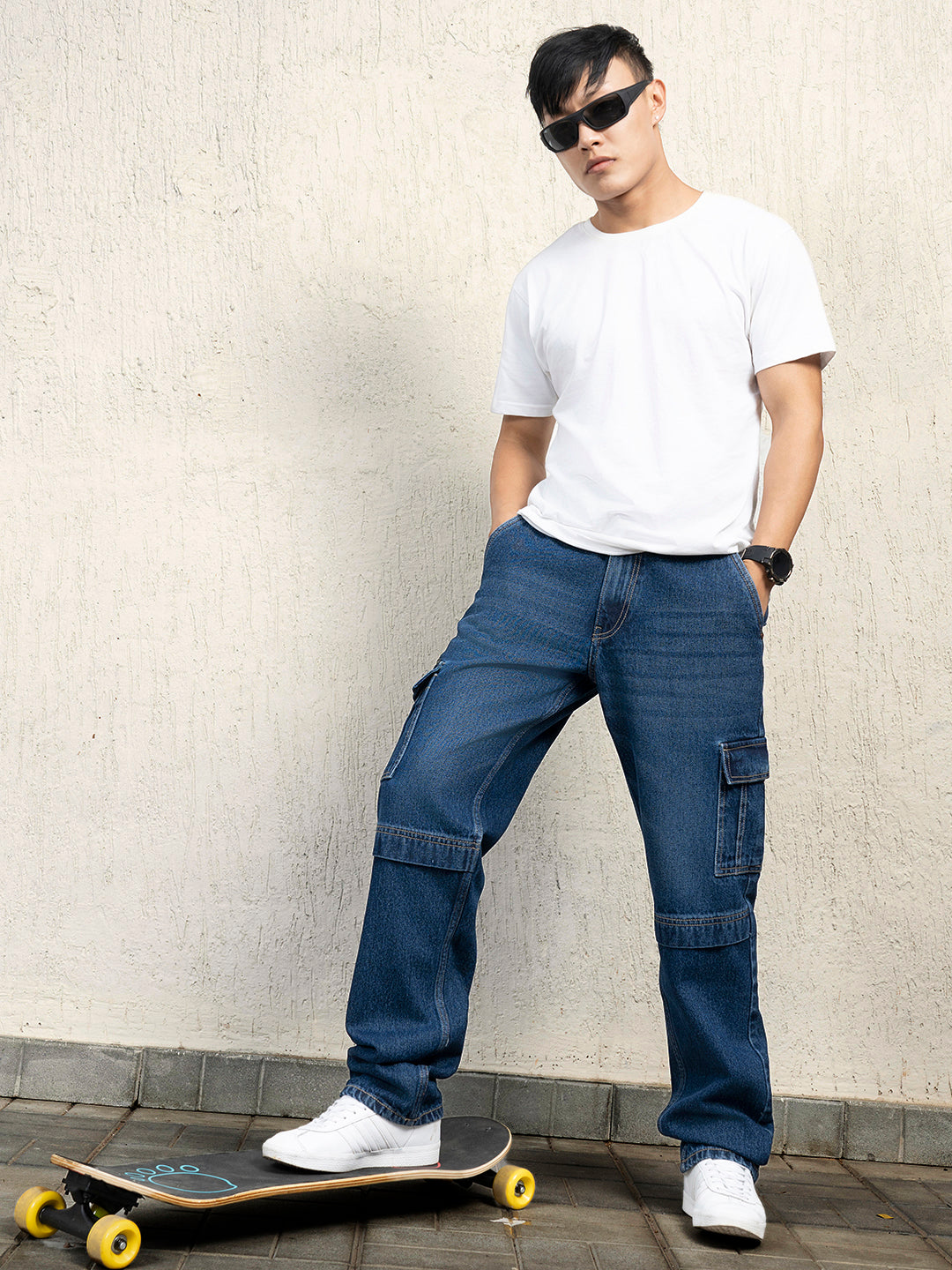 Hubberholme Men Straight Fit Light Fade Jeans