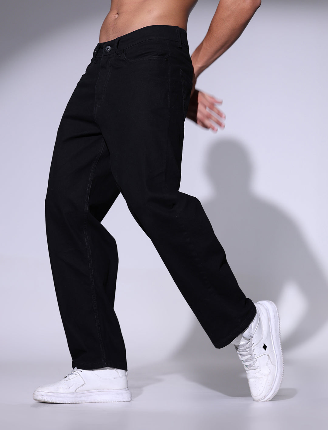 Hubberholme Men Relaxed Fit Clean Look Stretchable Jeans