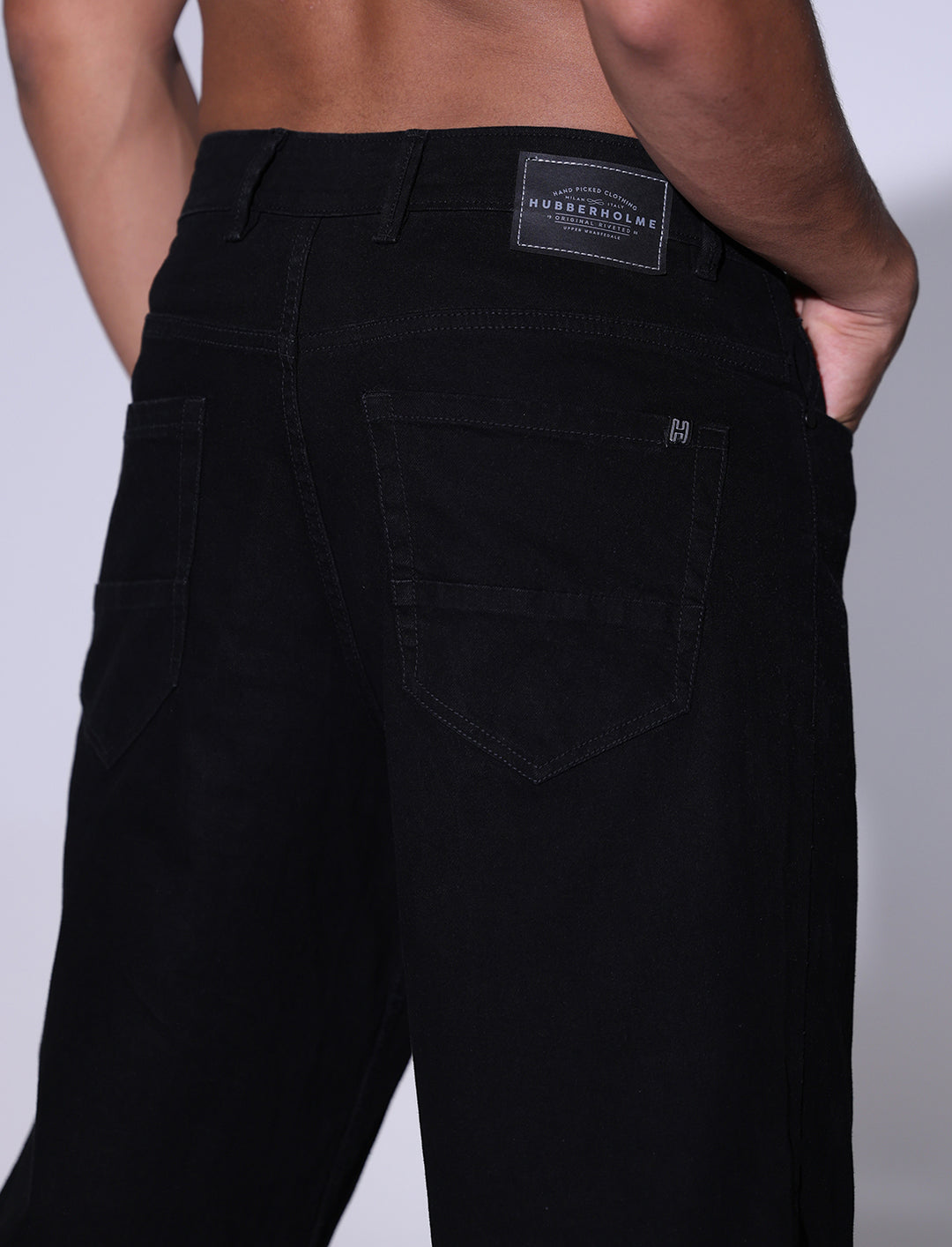 Hubberholme Men Relaxed Fit Clean Look Stretchable Jeans