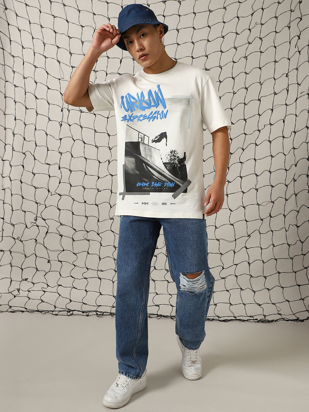 Hubberholme Men Street Graphic Printed Oversize Fit T-shirt