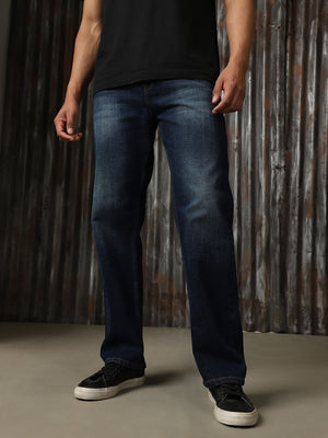 Men Washed Cotton Straight Fit Mid- Rise Jeans