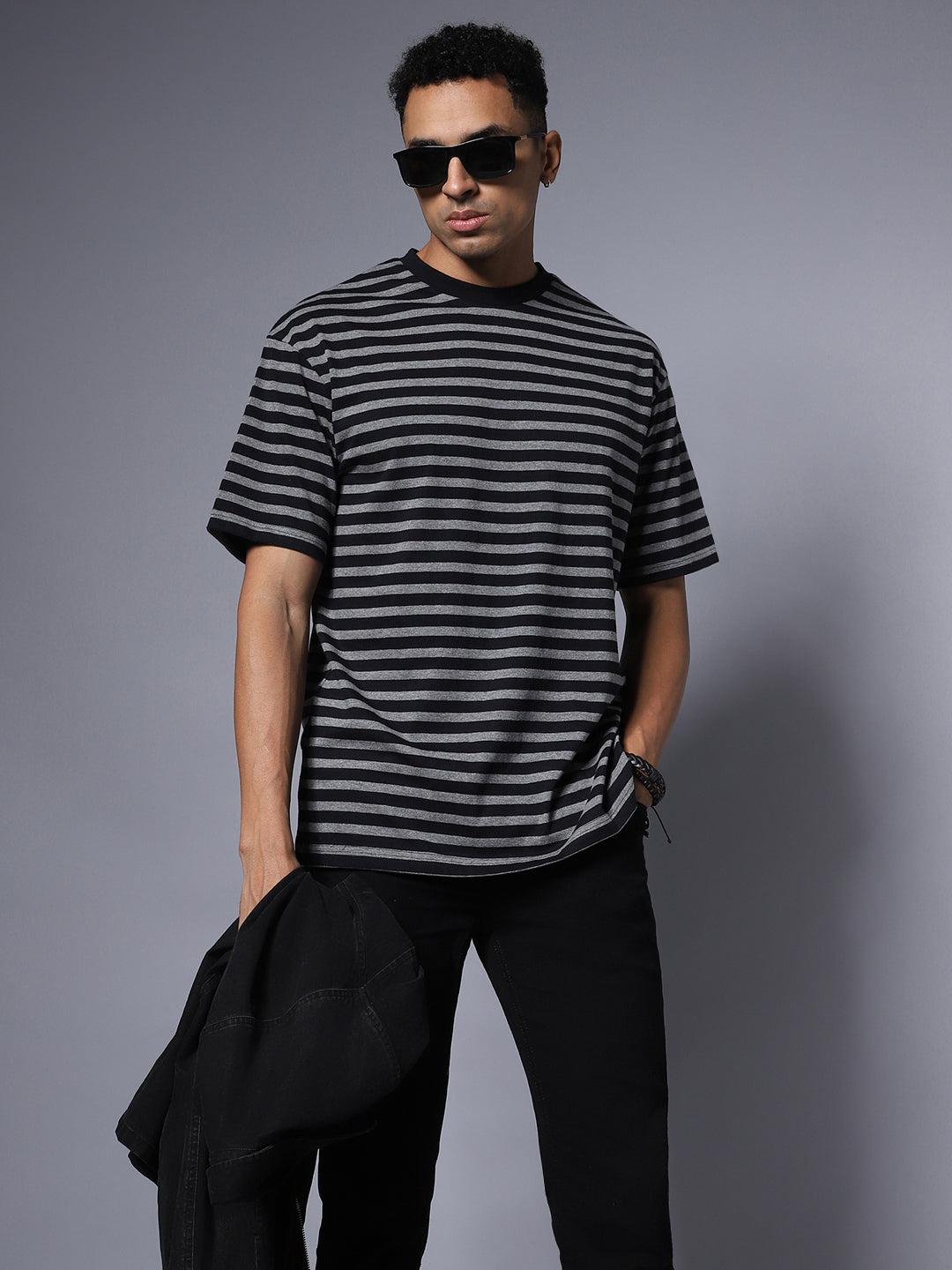 Round Neck Relaxed Cotton Short Sleeves T-shirt
