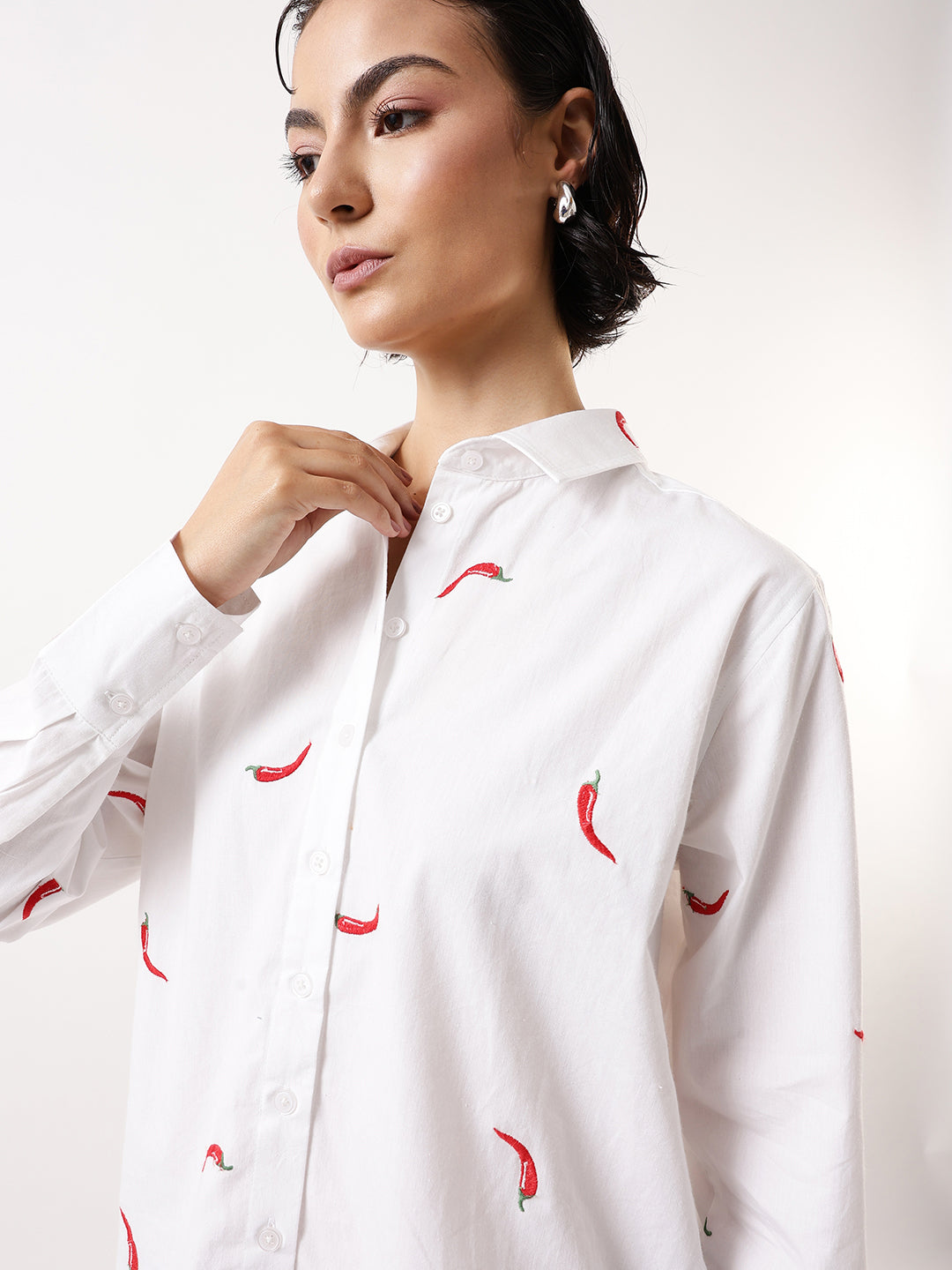 Hubberholme Women Comfort Fit Conversational Printed Pure Cotton Casual Shirt