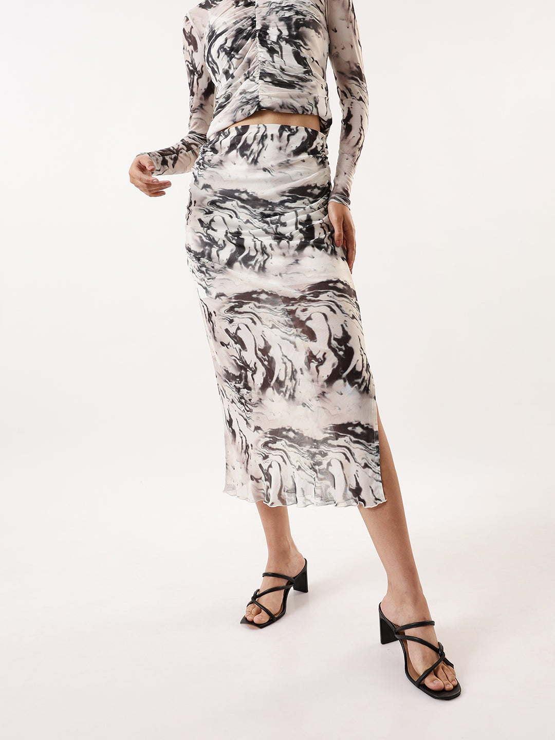 Hubberholme Abstract Printed Side Slit Pencil Midi Skirts