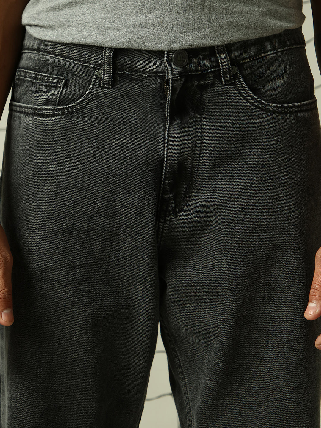 Hubberholme Men Loose Relaxed Baggy Fit Light Fade Jeans