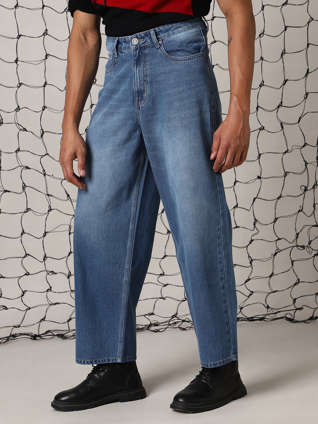 Hubberholme Men Mid-Rise Loose Baggy Fit Light Fade Cotton Jeans