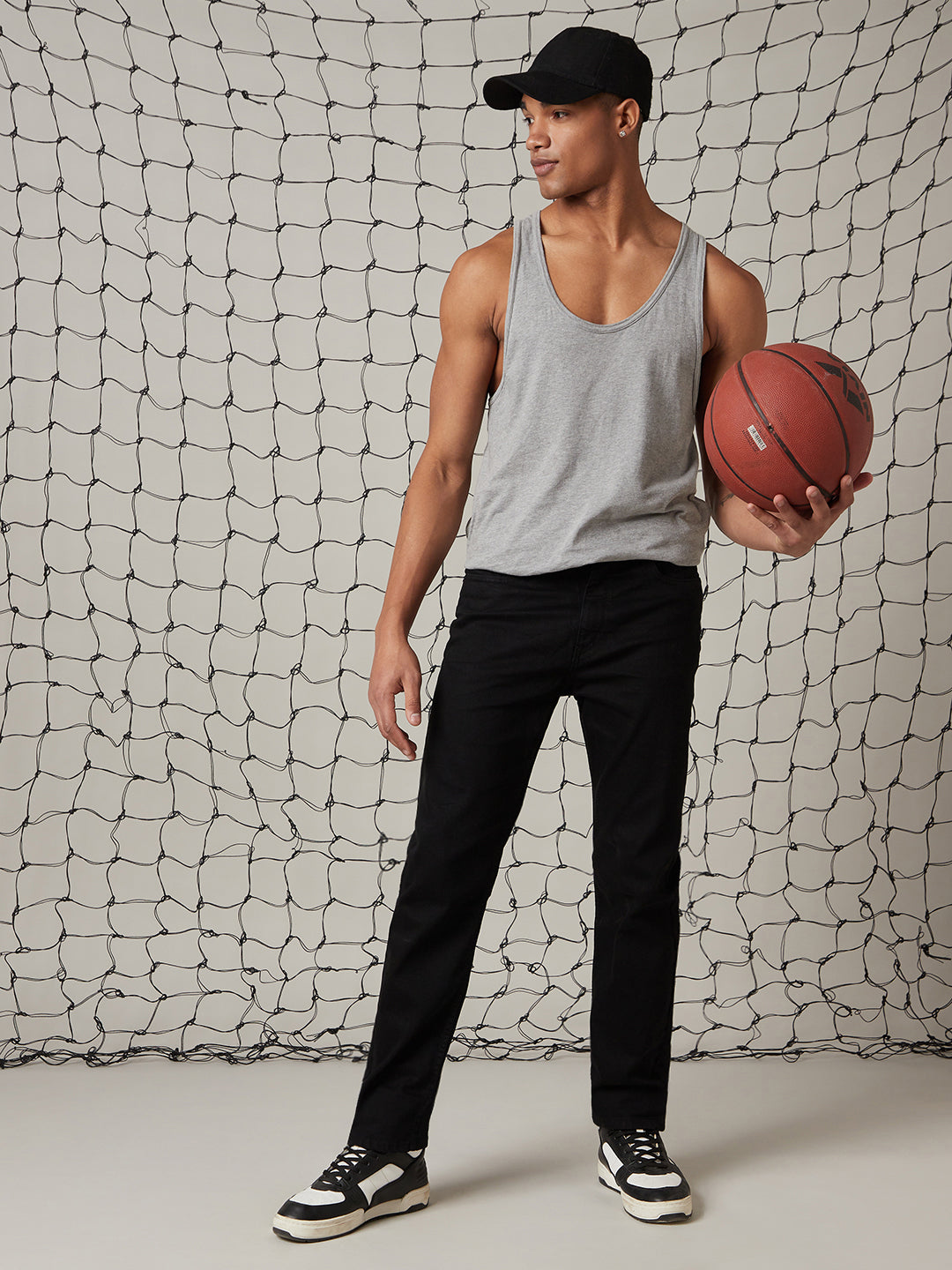 Hubberholme Men Straight Fit Clean Look Stretchable Jeans