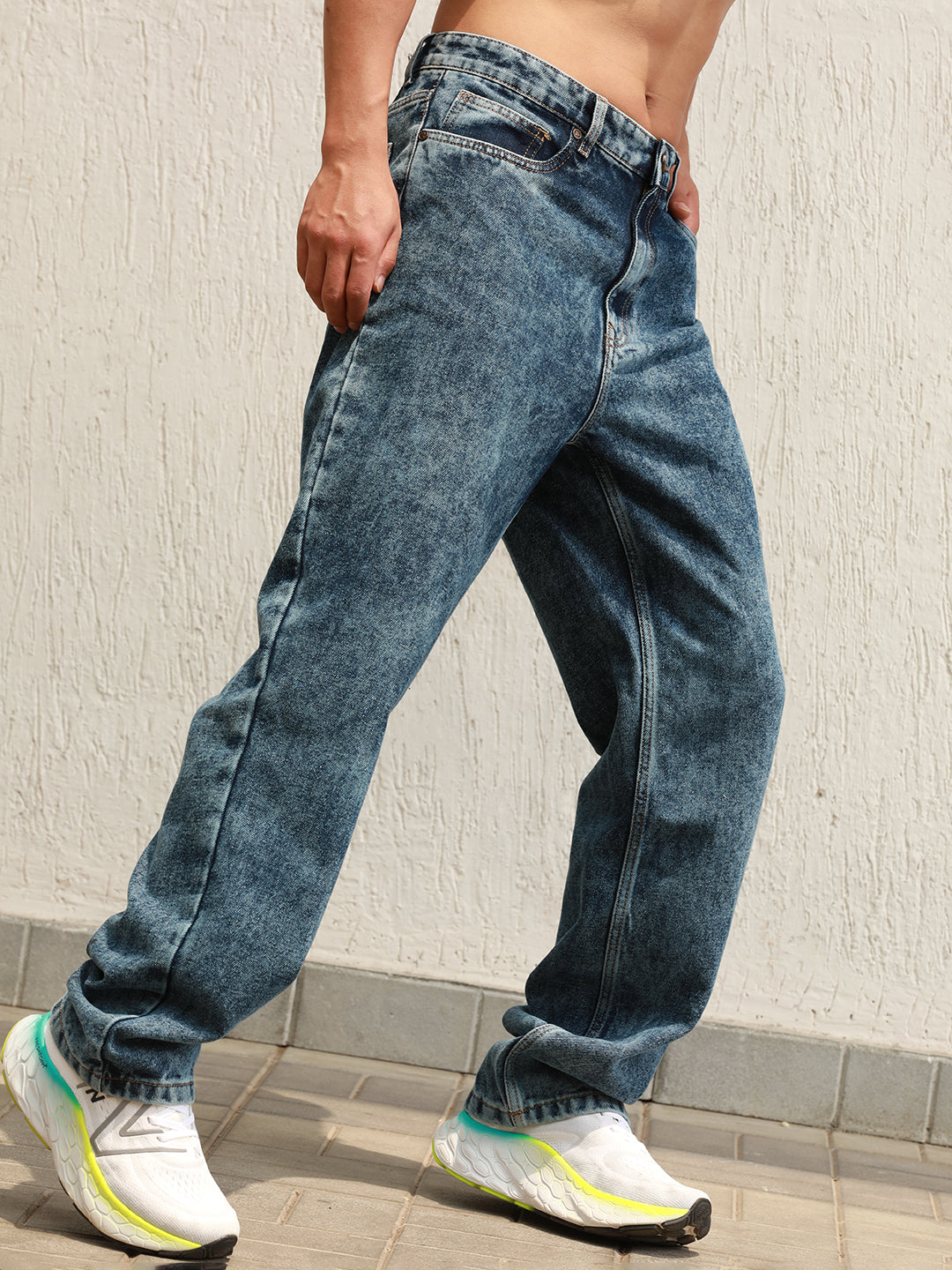 Hubberholme Men Straight Fit Clean Look Light Fade Pure Cotton Jeans