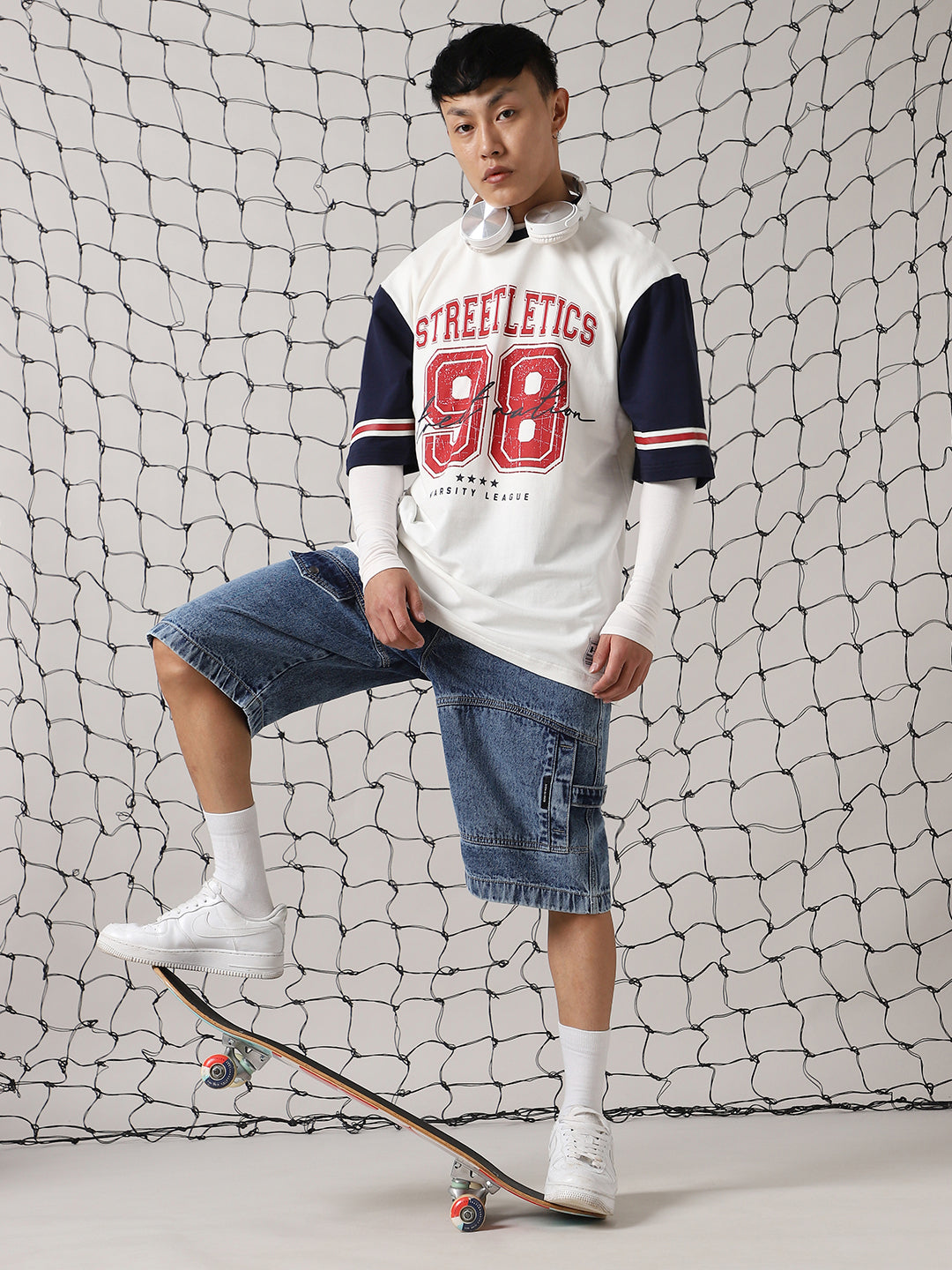 Hubberholme Men Colourblocked Varsity Printed Casual T-shirt