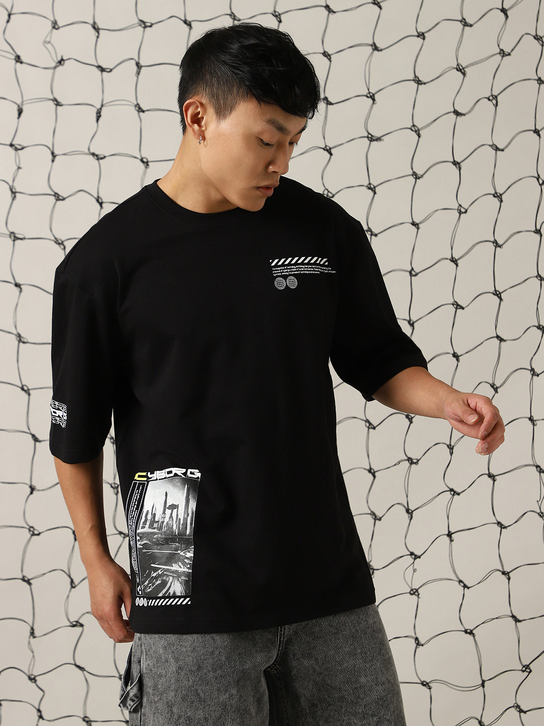 Hubberholme Men Graphic Printed Round Neck Cotton Oversized T-shirt