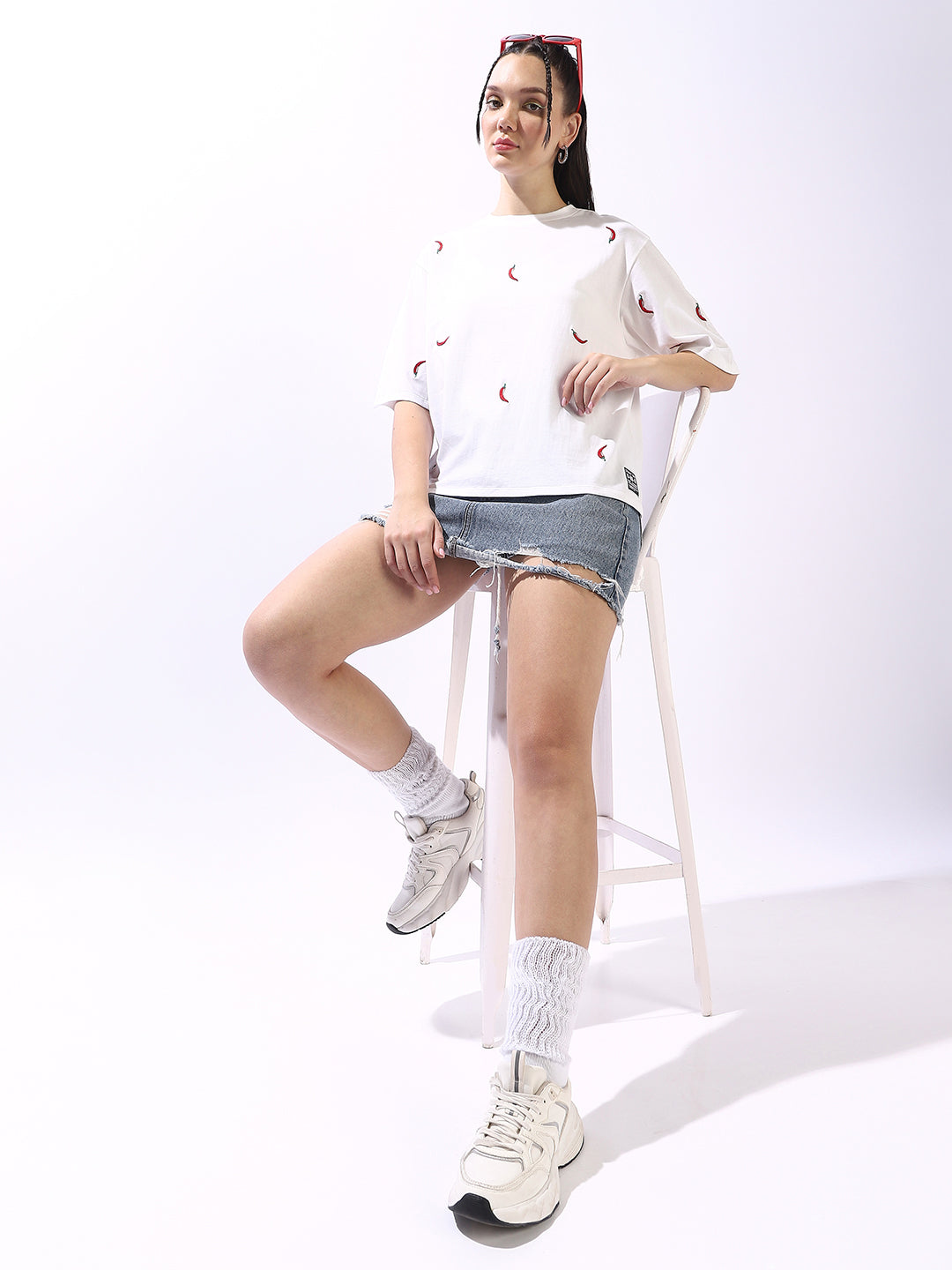 Hubberholme Embroidered Round Neck Short Sleeves Cotton T-shirt