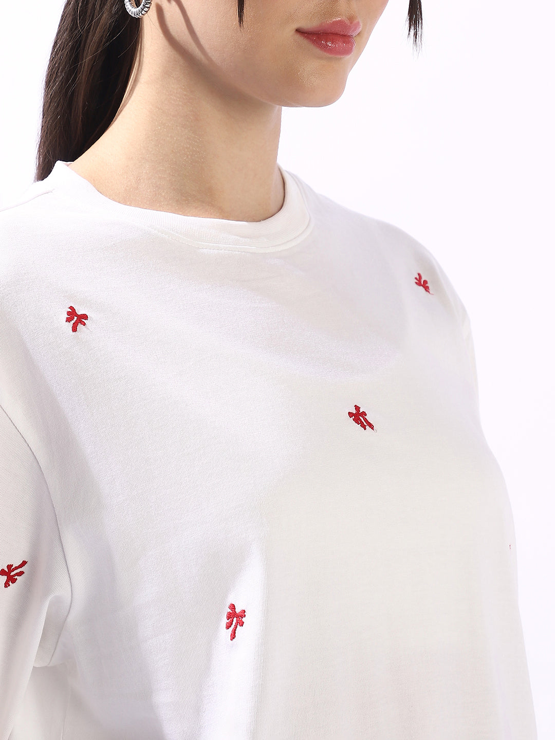 Hubberholme Embroidered Round Neck Short Sleeves Cotton T-shirt