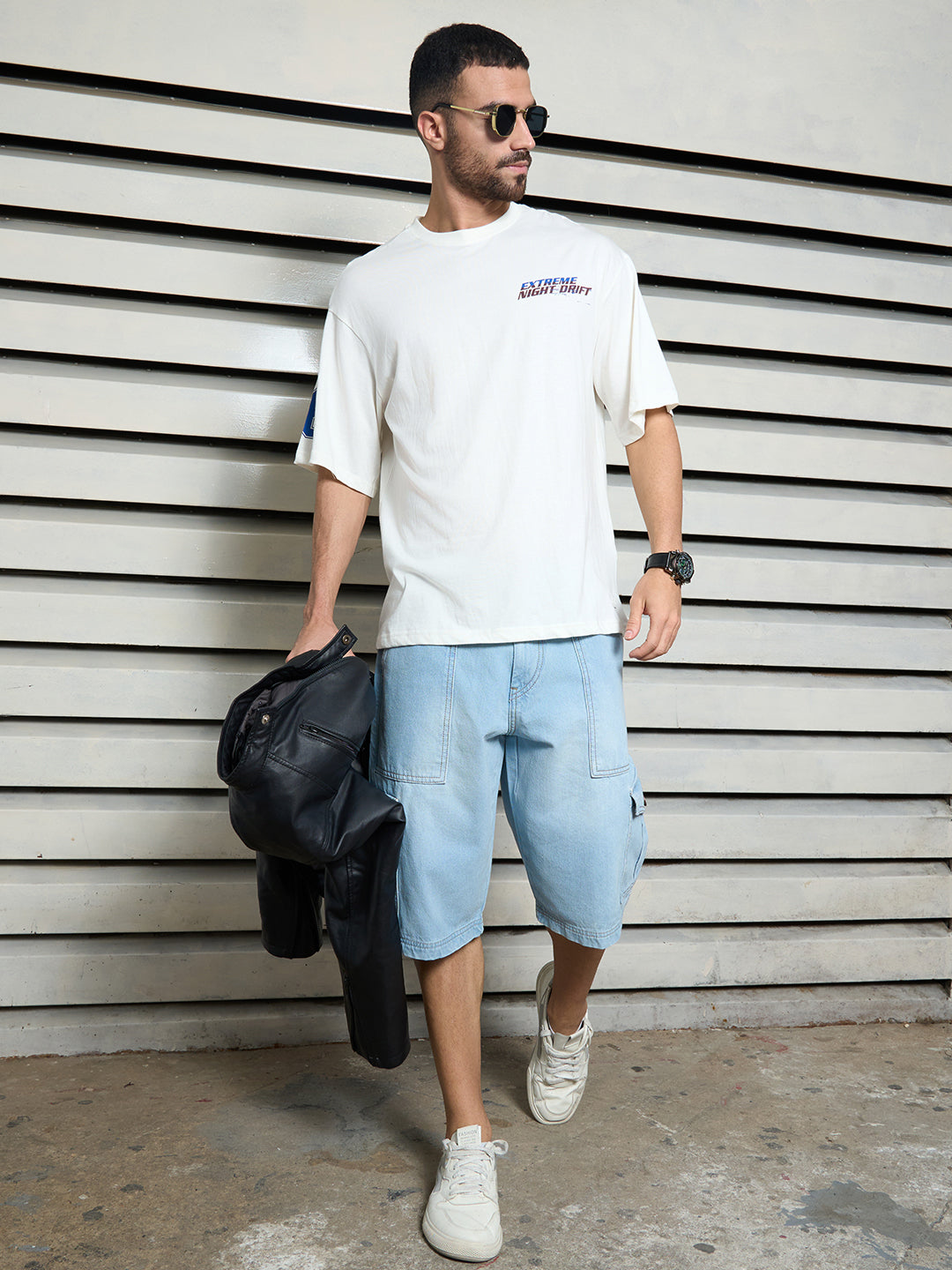Men Smart Casual Cotton Relaxed Fit Mid-Rise Knee Length Denim Shorts