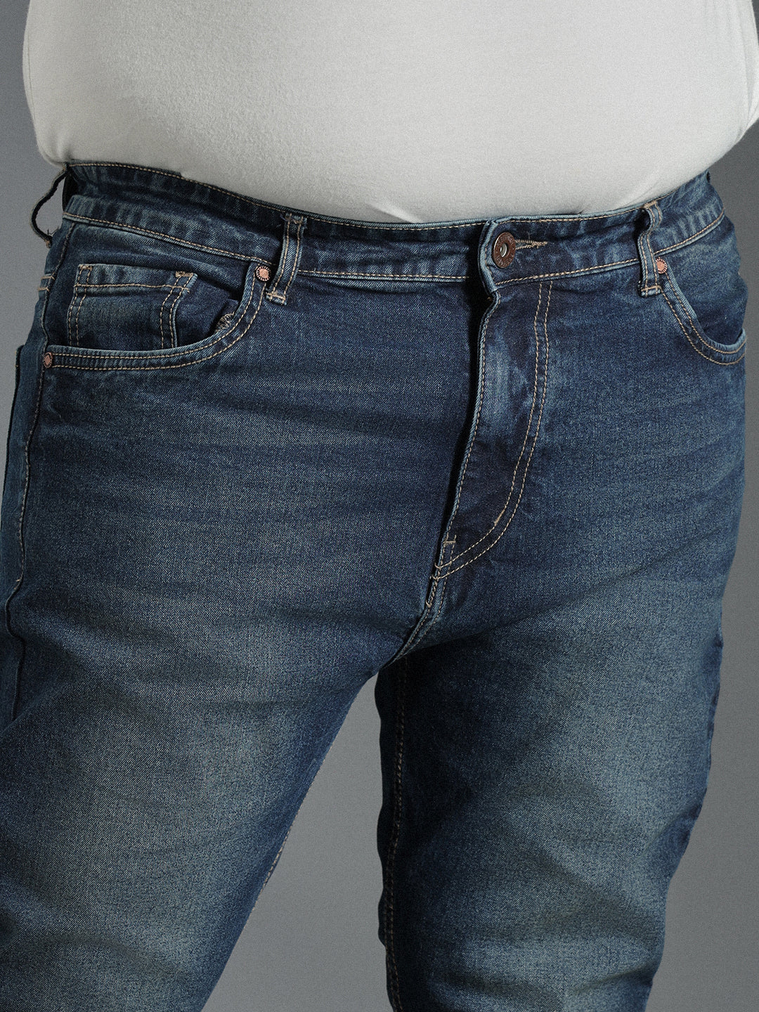Men Plus Size Tapered Fit Mid-Rise Clean Look Pure Cotton Jeans