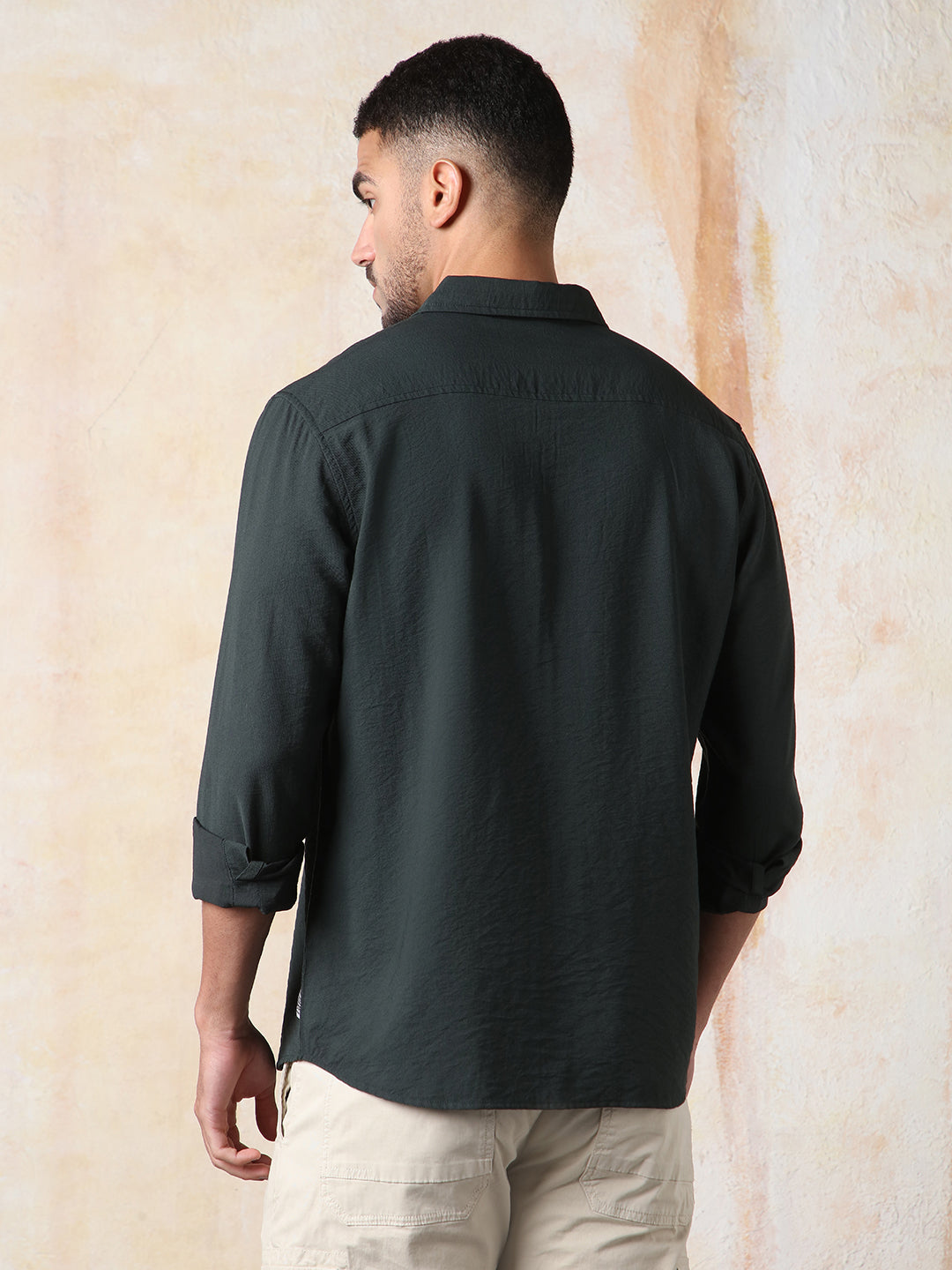 High Star Men Solid Regular Fit Spread Collar Fullsleeve Shirts