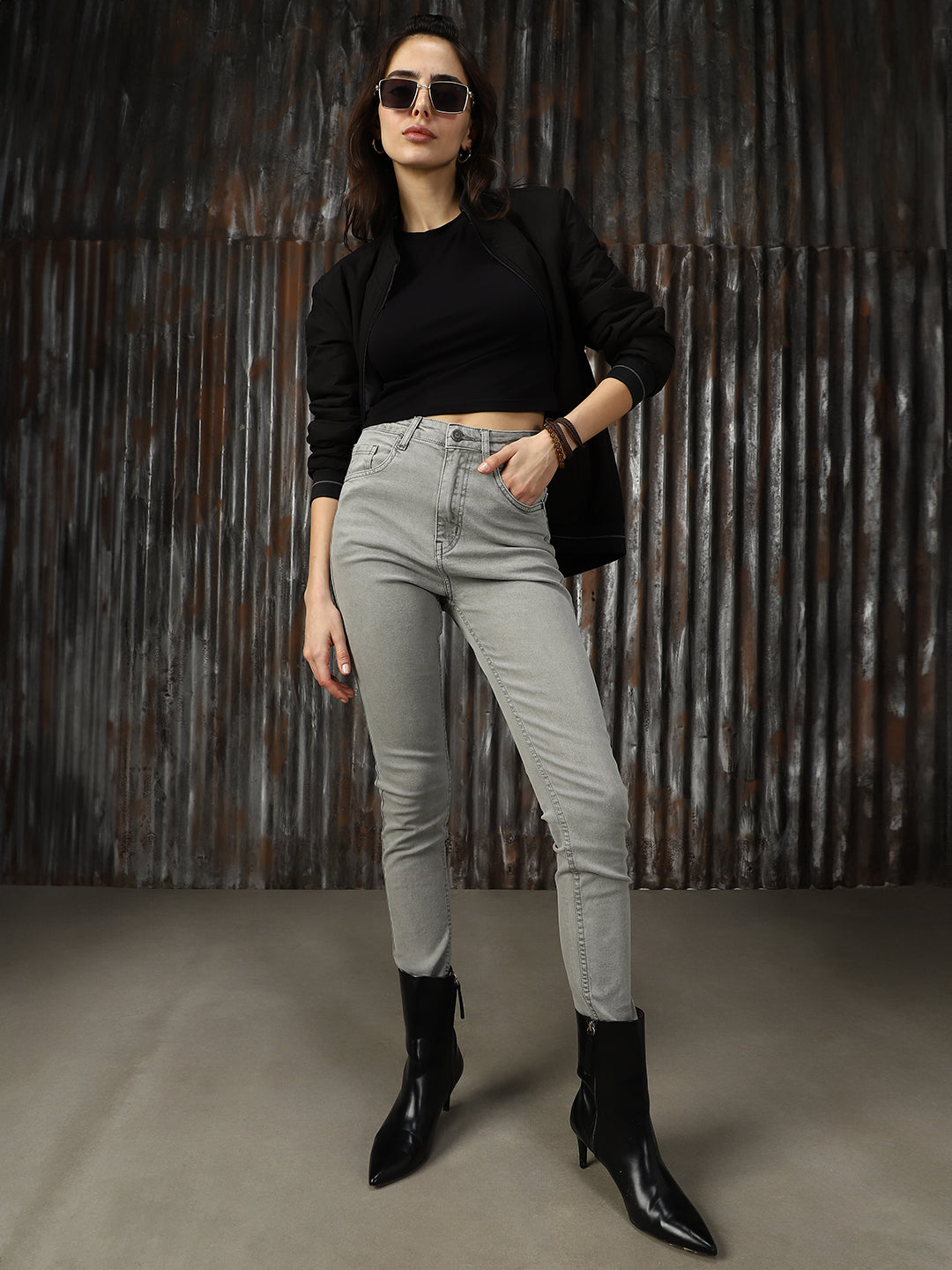 Women Washed Skinny Fit High-rise Jeans