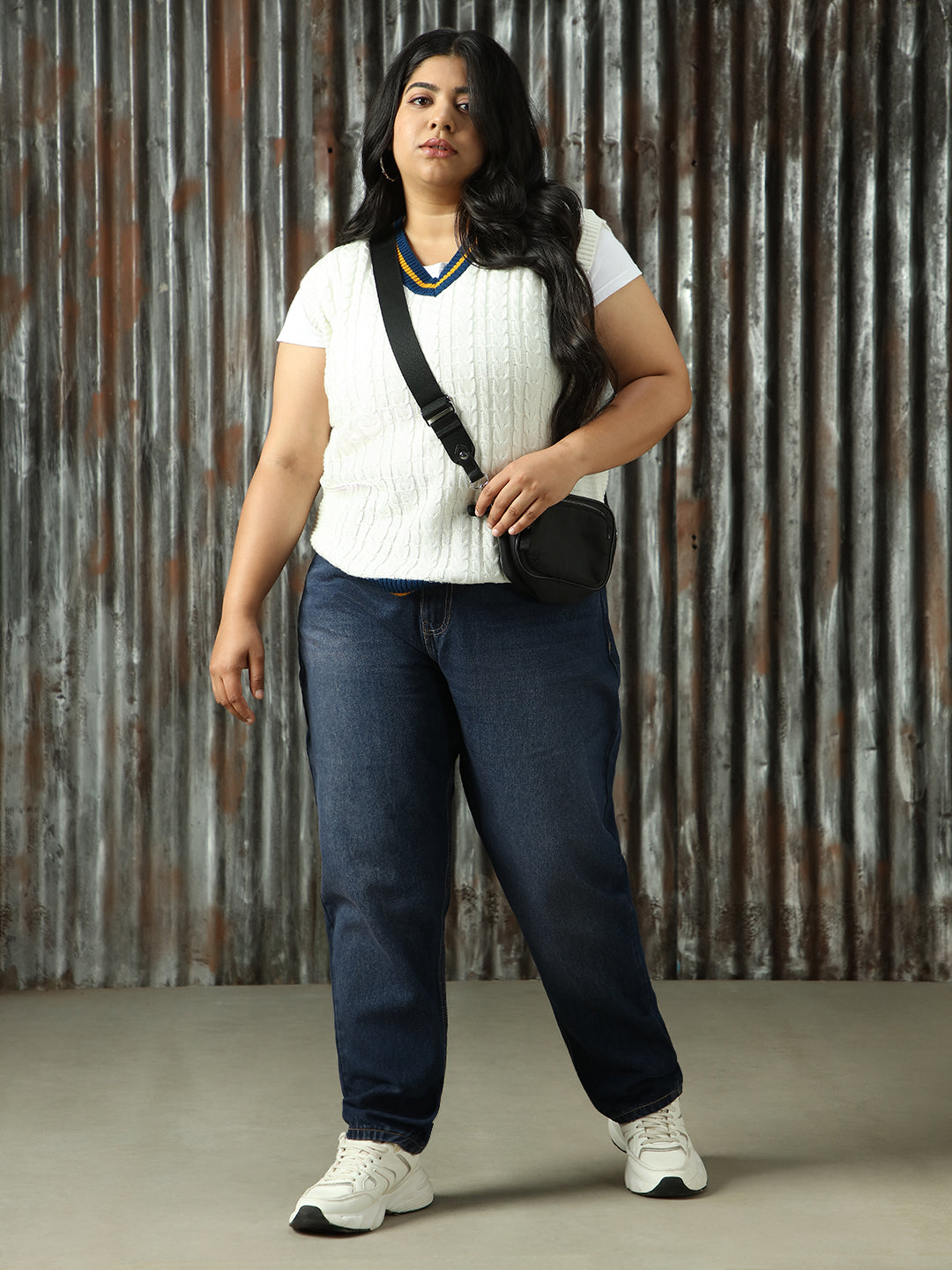High Star Plus Size Women Comfort High-Rise Light Fade Jeans