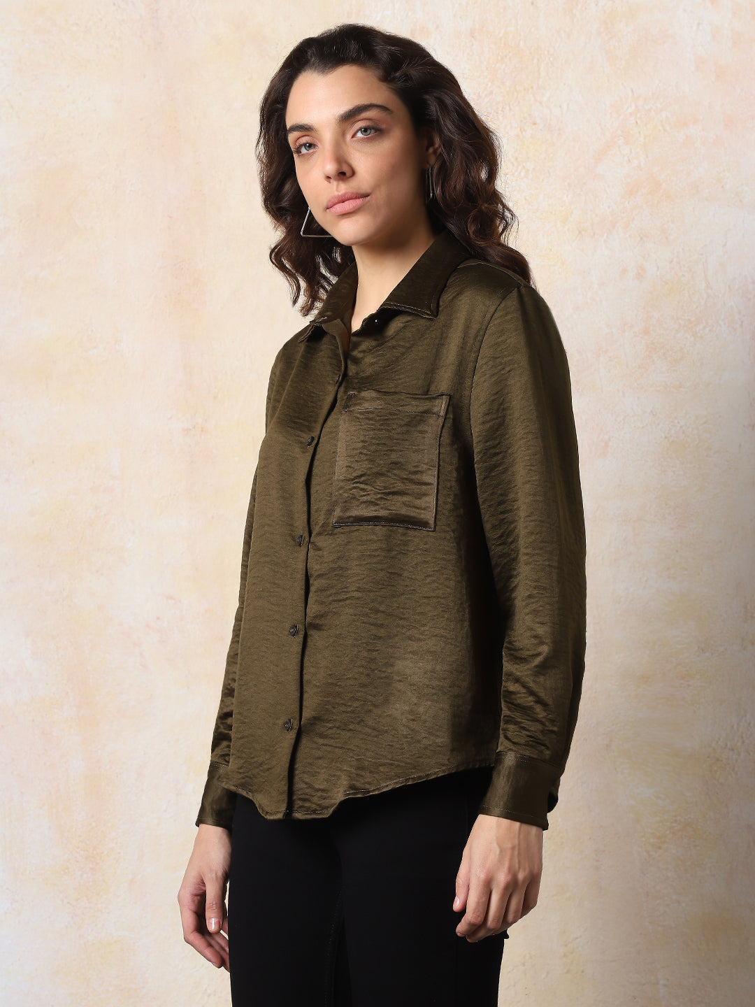 High Star Women Solid Boxy Spread Collar Long Sleeves Shirts