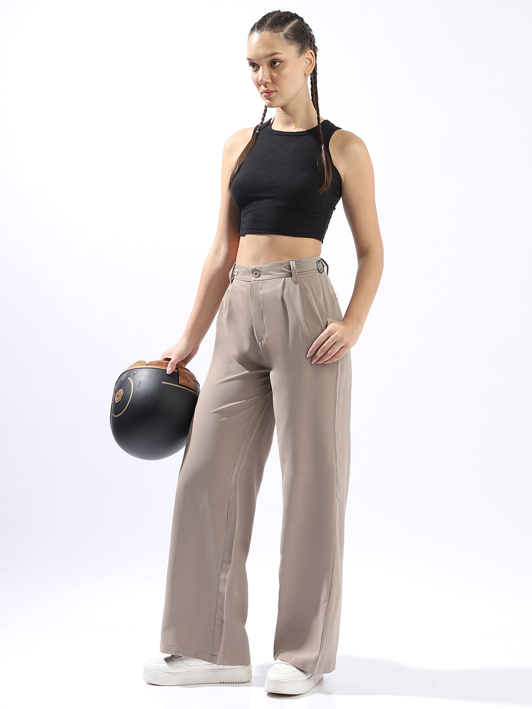 High Star Women Solid Wide Leg Regular High-Rise Straight Trousers